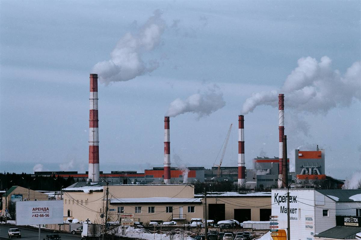 Checklist items for filing a pollution incident report
