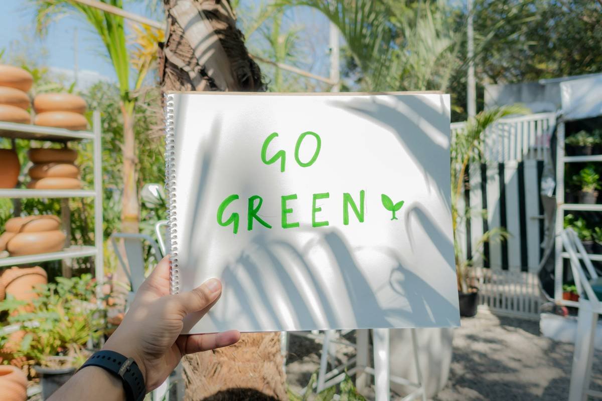 Bar graph comparing clean-up costs vs legal fees in environmental claims